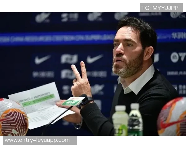 塞鸟展望未来新帅引领国家队争取中超卫冕与足协杯荣光 塞鸟展望未来新帅引领国家队争取中超卫冕与足协杯荣光