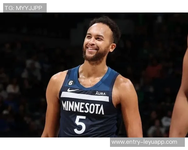 李凯尔时隔近三年重返20分以上上次为2023年1月28日效力森林狼时的精彩表现