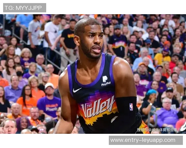 布克盛赞保罗为联盟改变者呼吁各地球馆致敬这位极致赢家